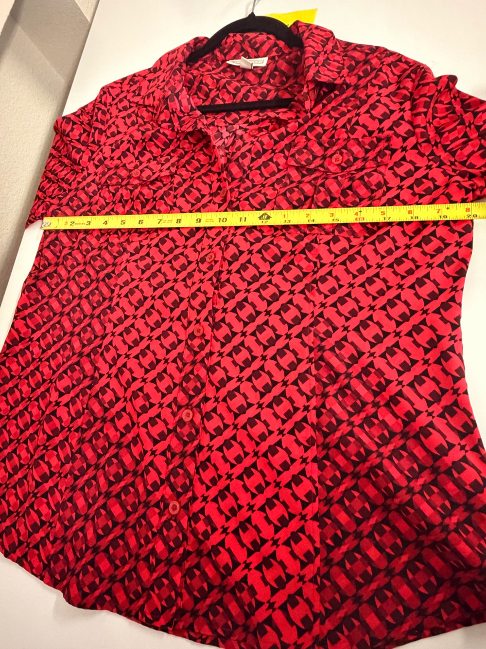 Dana Buchman Red Geometric Button-Down Blouse - Picture 9 of 10